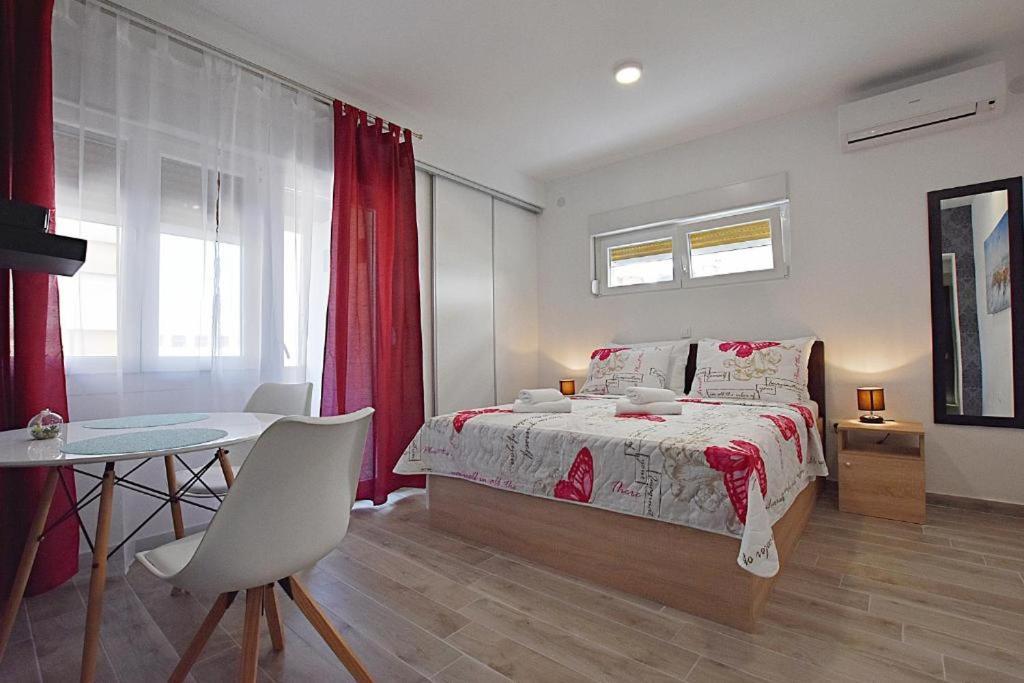 Roko & Borna Self Check - In Apartment ซาดาร์ ภายนอก รูปภาพ